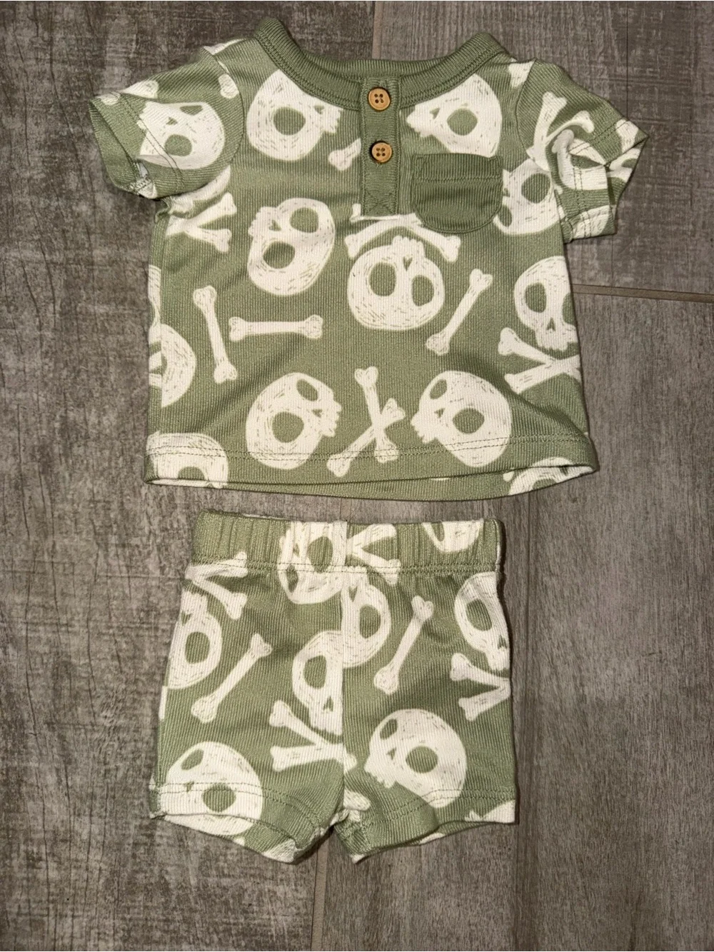 Newborn baby fall/halloween clothing bundle ( 6 total)